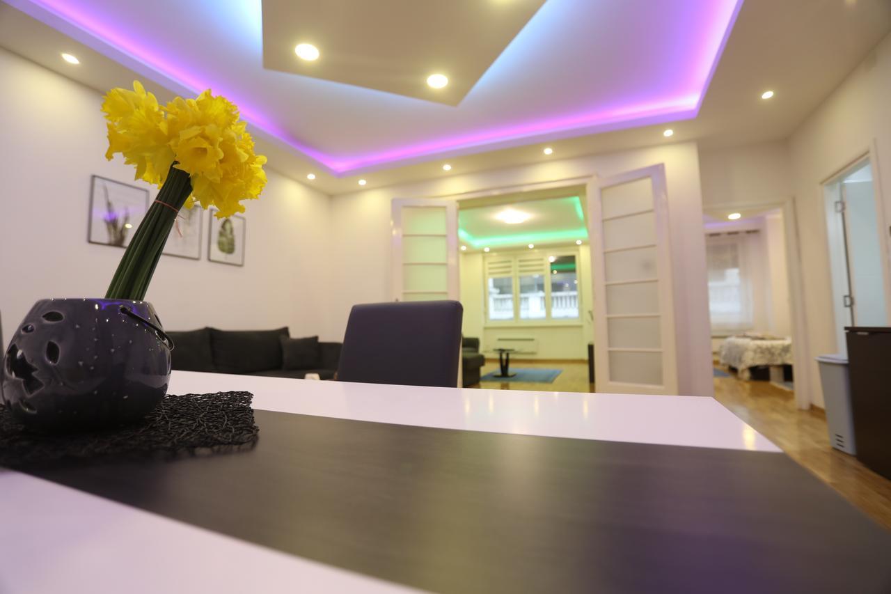 De Luxe Republic Square Apartment Of 100Sqm Belgrad Zewnętrze zdjęcie