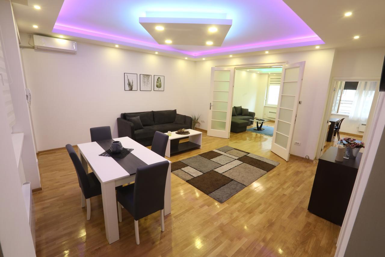 De Luxe Republic Square Apartment Of 100Sqm Belgrad Zewnętrze zdjęcie